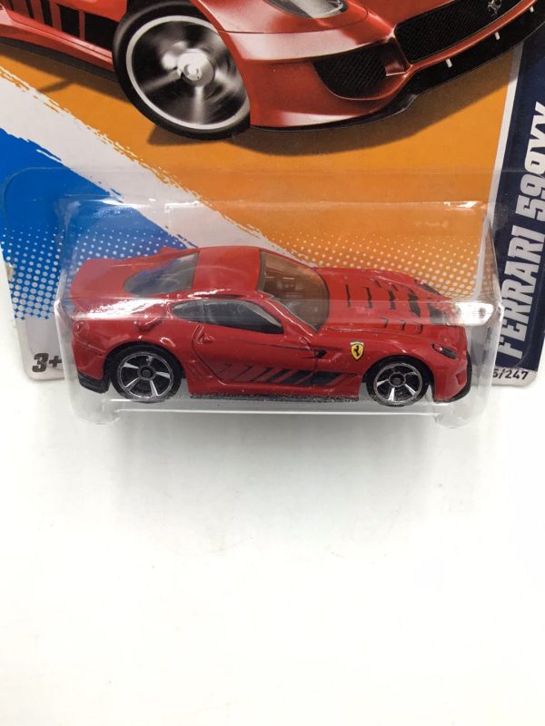 2012 Hot wheels #125 Ferrari 599XX with protector Supply