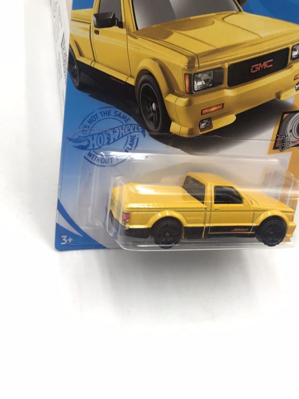 2021 hot wheels #92 91 GMC Syclone Kroger Exclusive Fashion