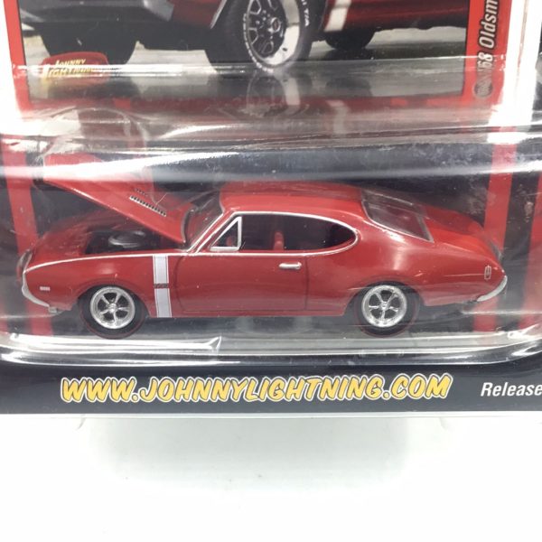 Johnny lightning muscle cars 68 Oldsmobile Cutlass 442 211F Fashion