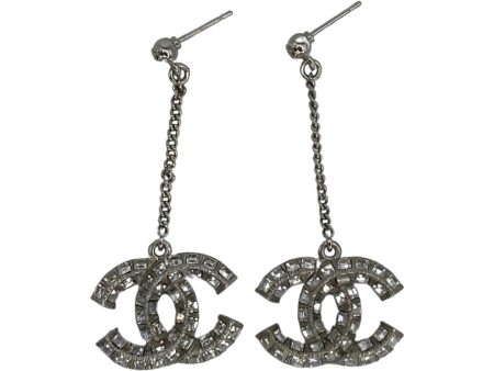 CHANEL: CC Drop Earrings For Cheap