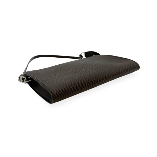 LOUIS VUITTON: Epi Pochette Accessoires Discount