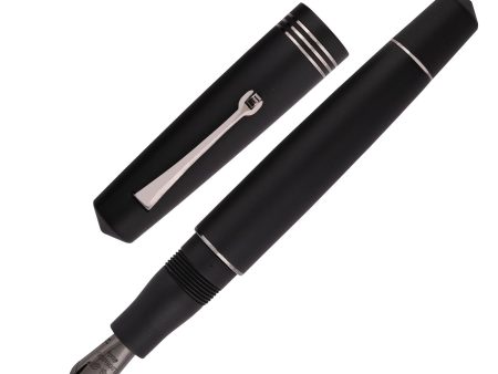 Leonardo Momento Zero Fountain Pen - Matte Black RT on Sale